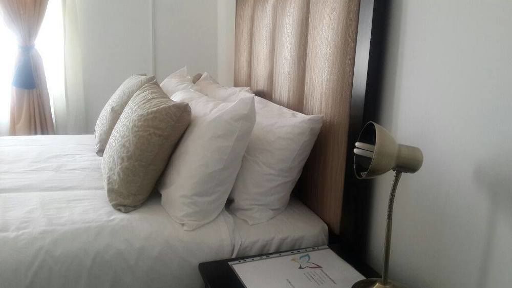Strand Meadows B&B 가보로네 외부 사진