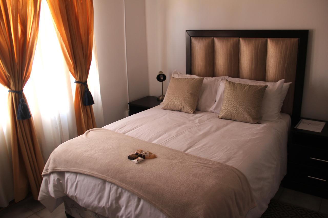 Strand Meadows B&B 가보로네 외부 사진